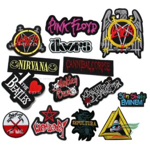 Band a239 ricamo teschio hard rock band heavy metal badge logo incollato con nastro posteriore punk