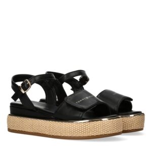 Tommy Hilfiger Sandali con plateau e logo
