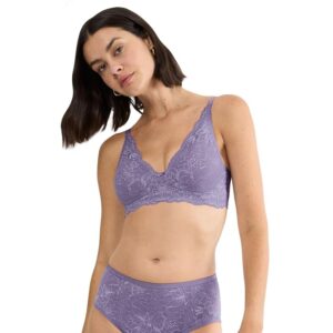 Triumph Amourette Charm T N03 Lilac