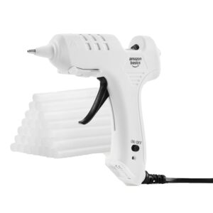 Amazon Basics Kit per pistola per colla a caldo con 30 bastoncini di colla
